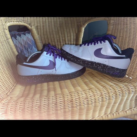 Nike Air Force 1 - Picture 2 of 2